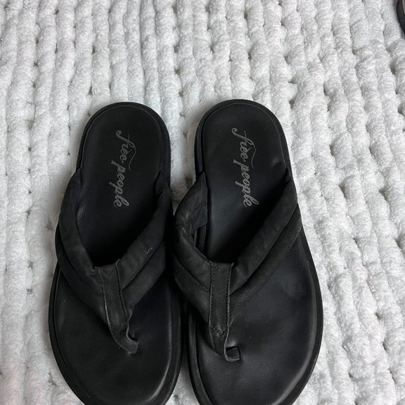 Free People Wonderland Thong Sandals - Picture 2 of 5